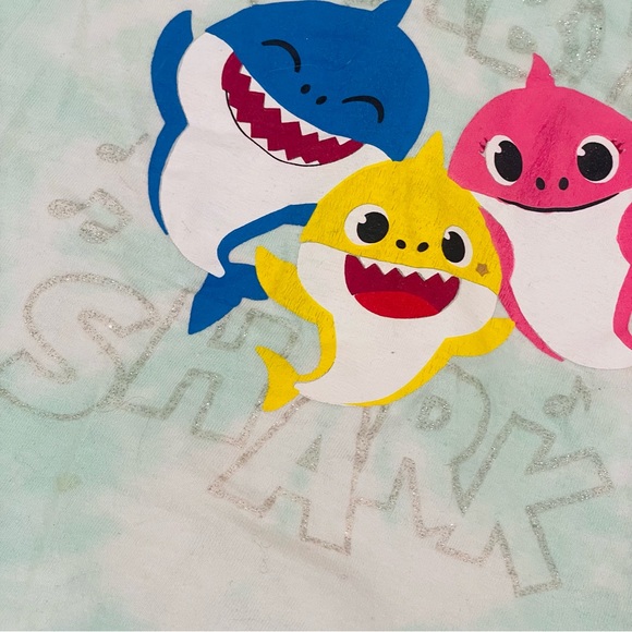 Baby Shark Pink Fong Matching Set - Picture 6 of 9